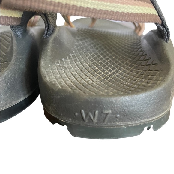 Gently used Tan Vibram Chaco sandals. - Picture 3 of 3